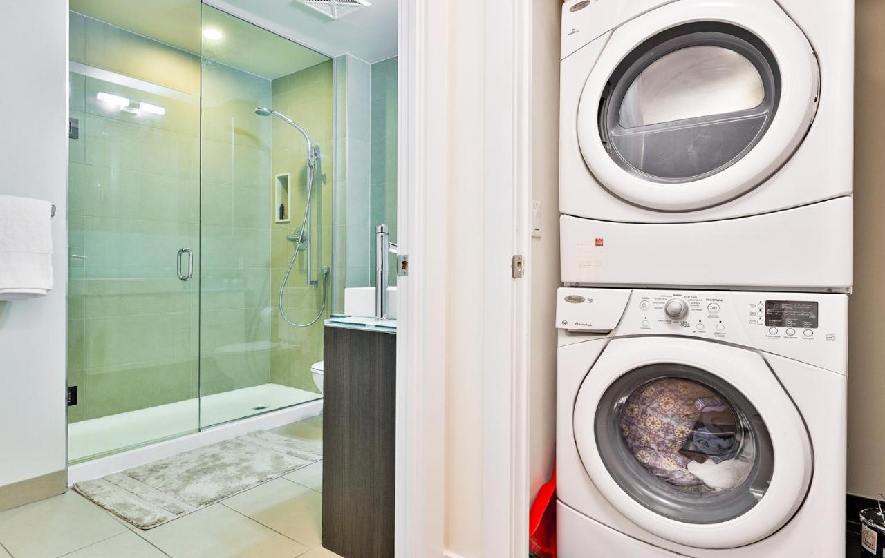 Luxury Condo Prime Location  Toronto Esterno foto