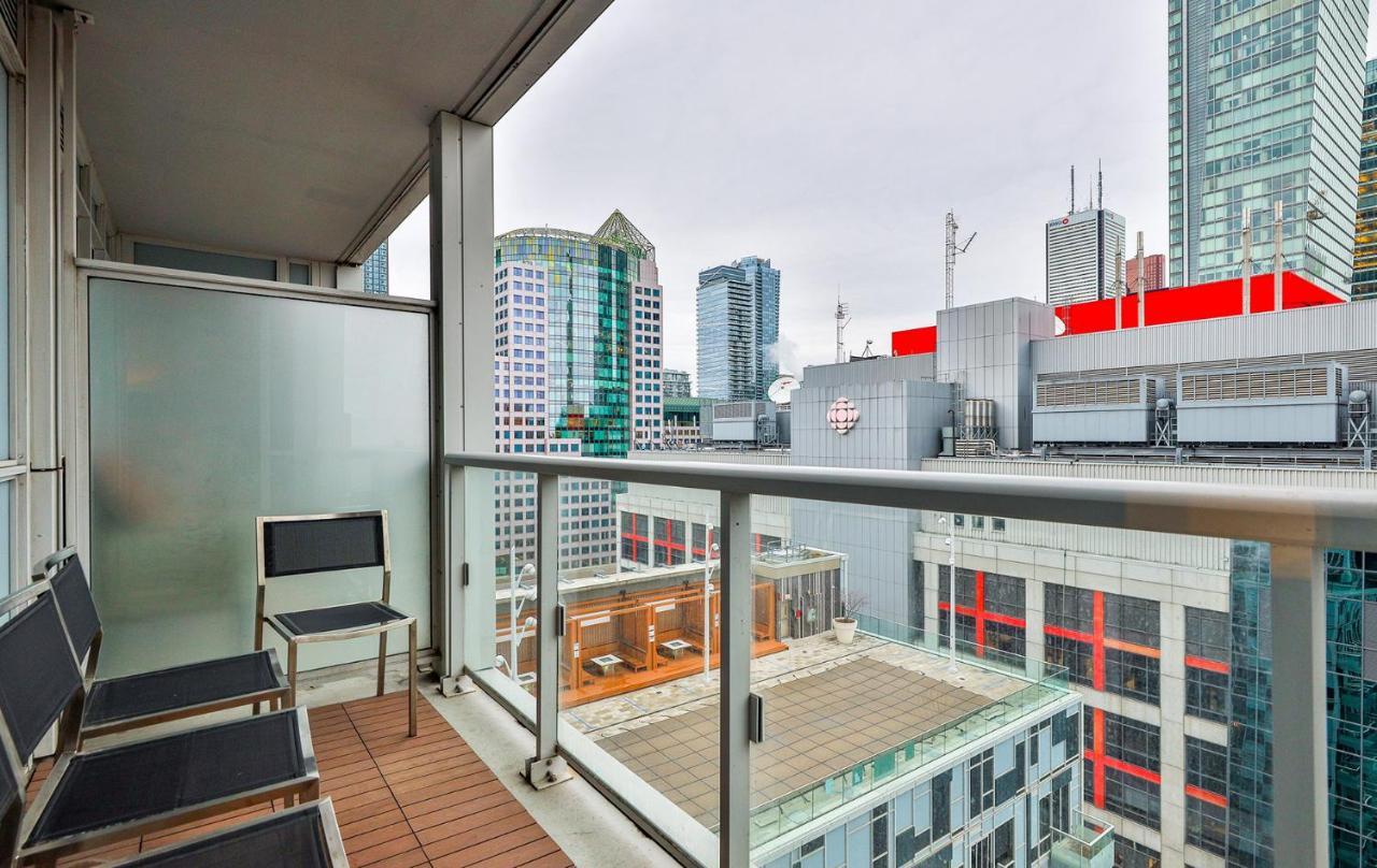 Luxury Condo Prime Location  Toronto Esterno foto